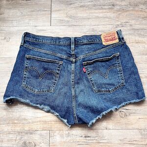 Levi’s 501 Cutoff Denim Shorts 34x2 Distressed Frayed Hem Vintage Style Dark